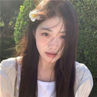 裙底春